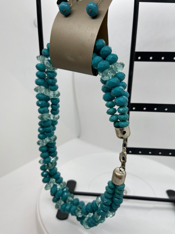 Turquoise Necklace Set